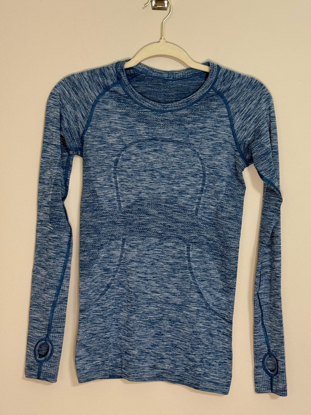 Lululemon Long Sleeve Swiftly Tech - Color: Heathered Blue - Size: 4